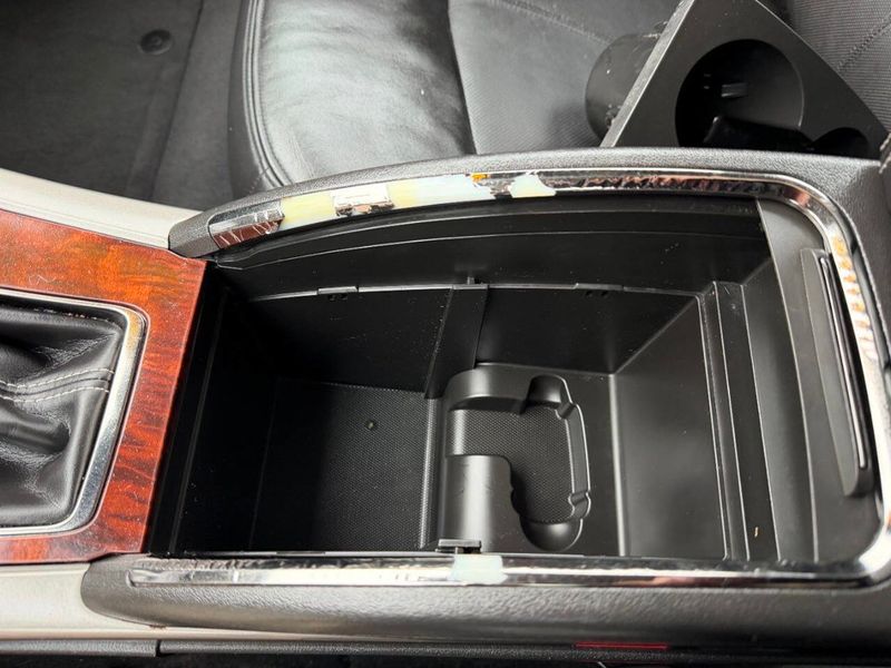 2011 Buick LaCrosse 4dr Sedan CXL AWD - 22970613 - 44