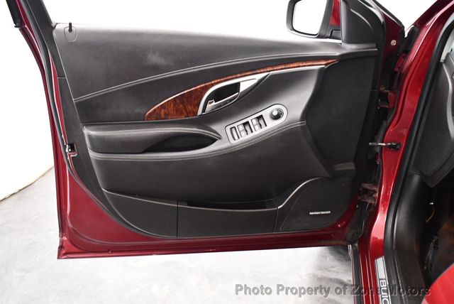 2011 Buick LaCrosse 4dr Sedan CXS - 22397357 - 24