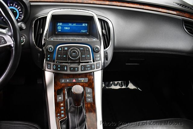 2011 Buick LaCrosse 4dr Sedan CXS - 22397357 - 33