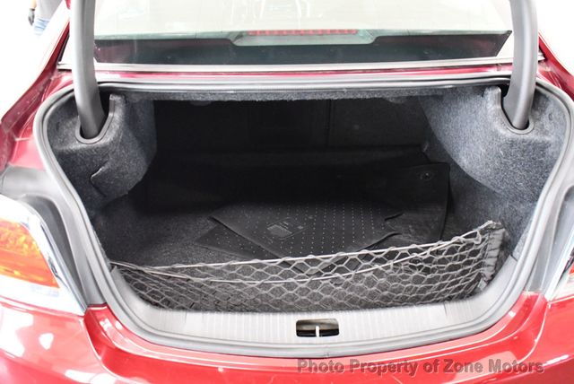 2011 Buick LaCrosse 4dr Sedan CXS - 22397357 - 38