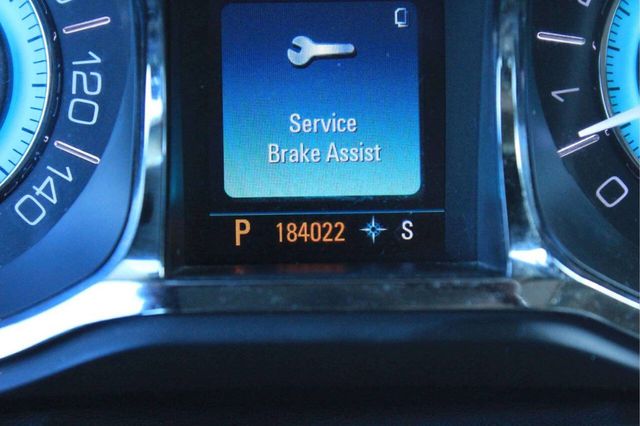 2011 Buick LaCrosse 4dr Sedan CXS - 23017453 - 10