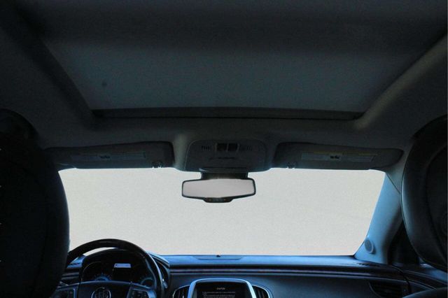 2011 Buick LaCrosse 4dr Sedan CXS - 23017453 - 8