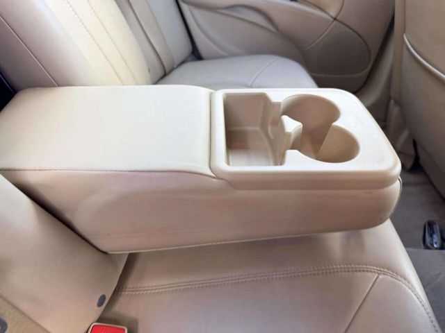 2011 Buick Lucerne 4dr Sedan CXL Premium - 23040552 - 21