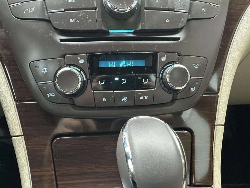 2011 Buick Regal 4dr Sedan CXL Turbo TO2 (Russelsheim) *Ltd Avail* - 22952396 - 32