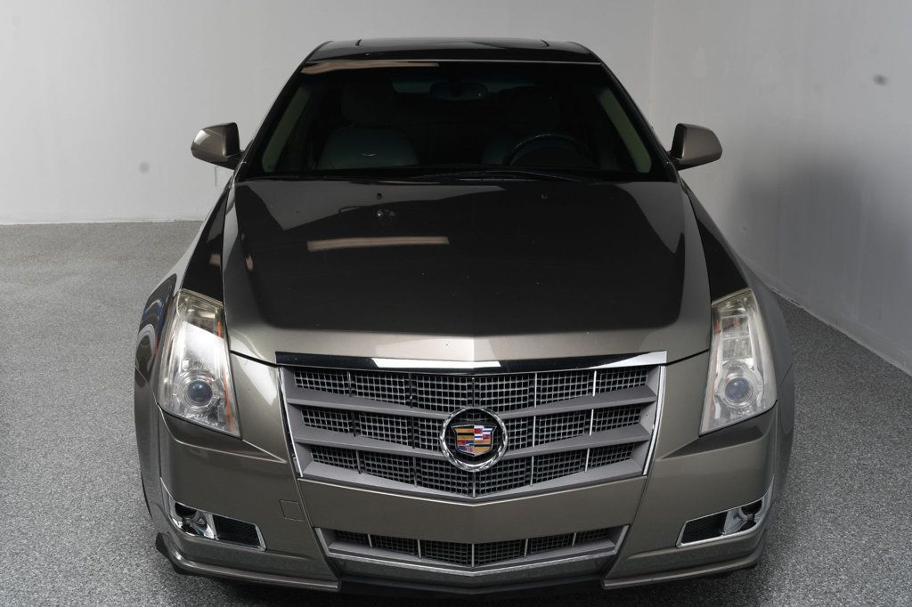 Cadillac CTS photo 16