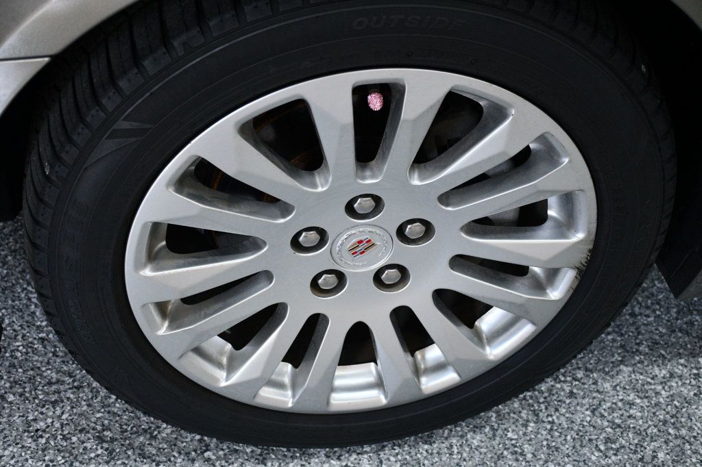 Cadillac CTS photo 17