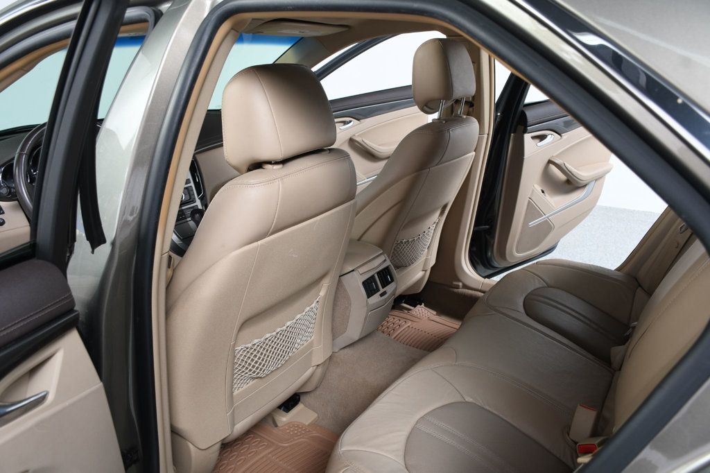 Cadillac CTS photo 30