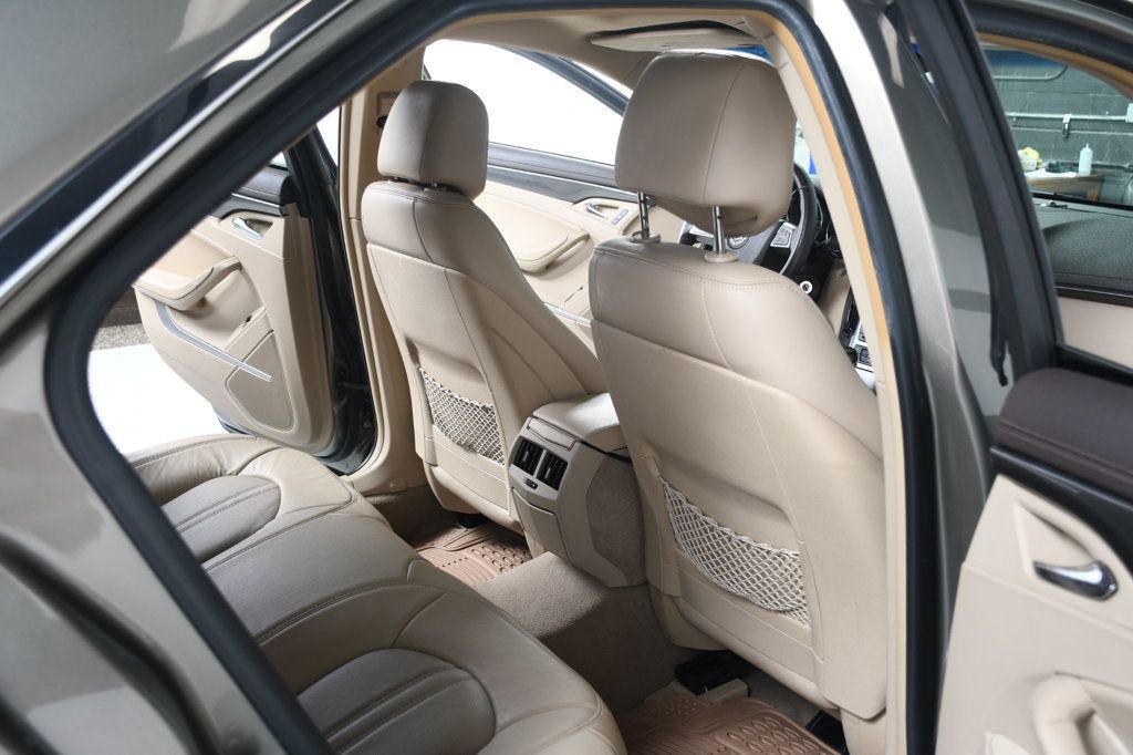 Cadillac CTS photo 36