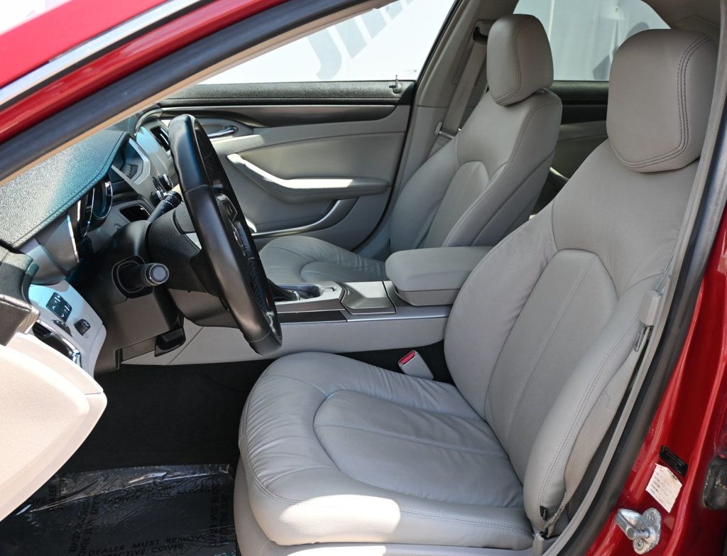 Cadillac CTS photo 15
