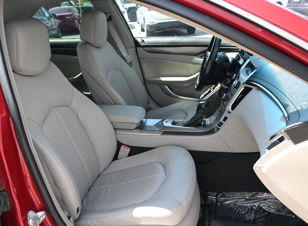 Cadillac CTS photo 17