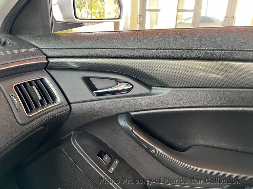 2011 Cadillac CTS Sedan Sedan 3.0L Performance - 22930944 - 35