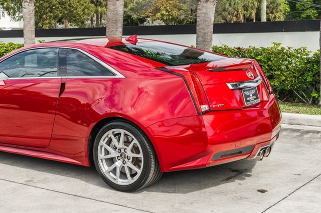 2011 Cadillac CTS-V Coupe 2dr Coupe - 22983370 - 4
