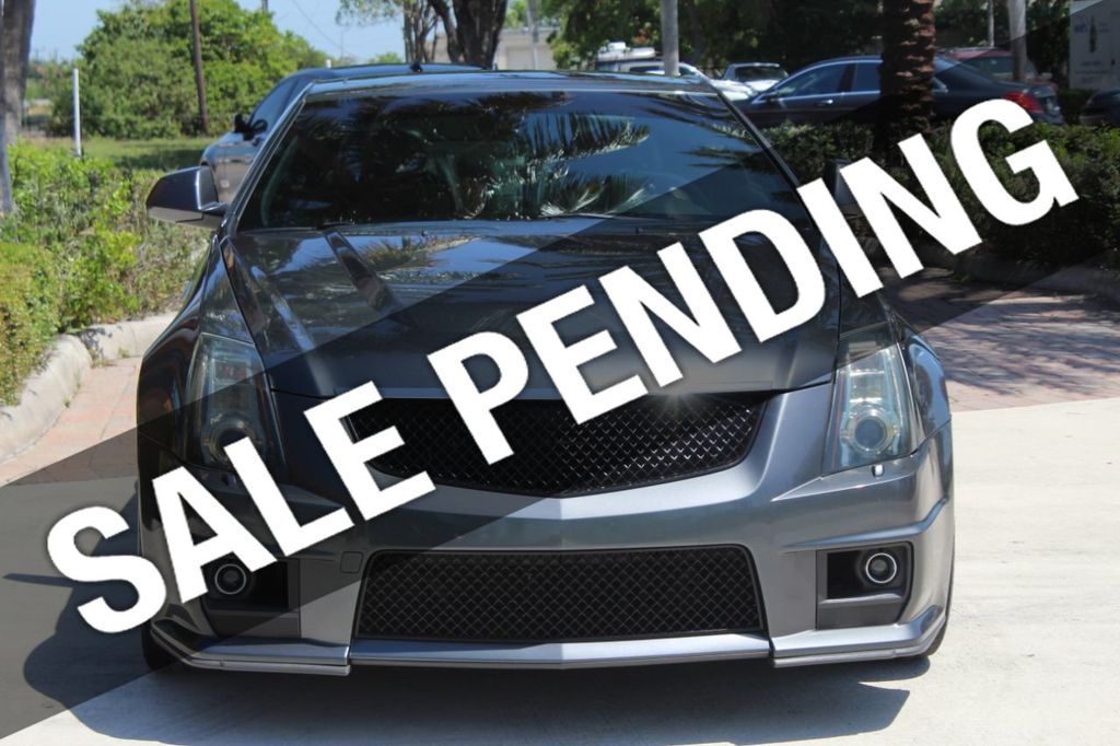 2011 Cadillac CTS-V Coupe Stunning 6 SPEED TRUE  MANUAL  V COUPE  1 OWNER - 20753682 | Video 1