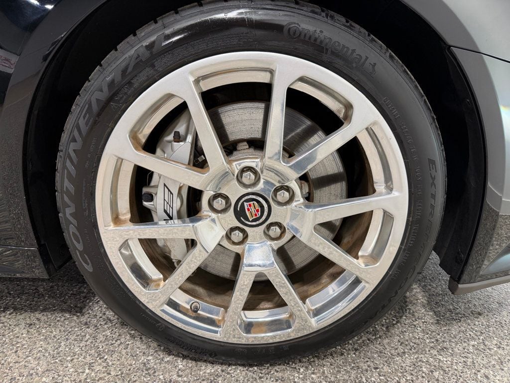 2011 Cadillac CTS-V Sedan 1-Owner CTS-V RARE - 22987758 - 11