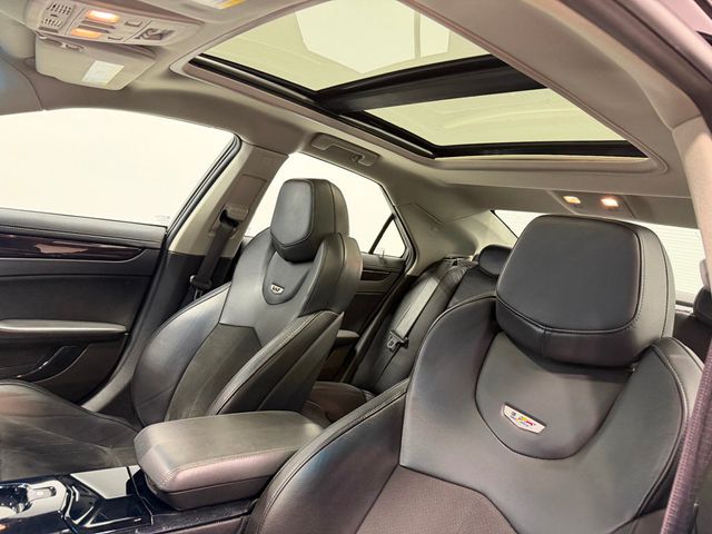 2011 Cadillac CTS-V Sedan 1-Owner CTS-V RARE - 22987758 - 29