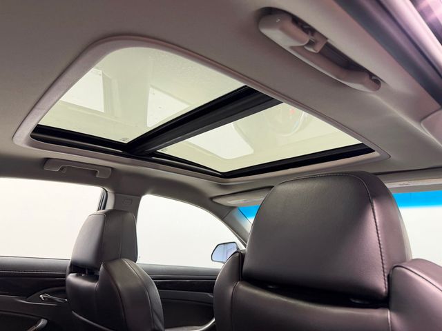 2011 Cadillac CTS-V Sedan 1-Owner CTS-V RARE - 22987758 - 35