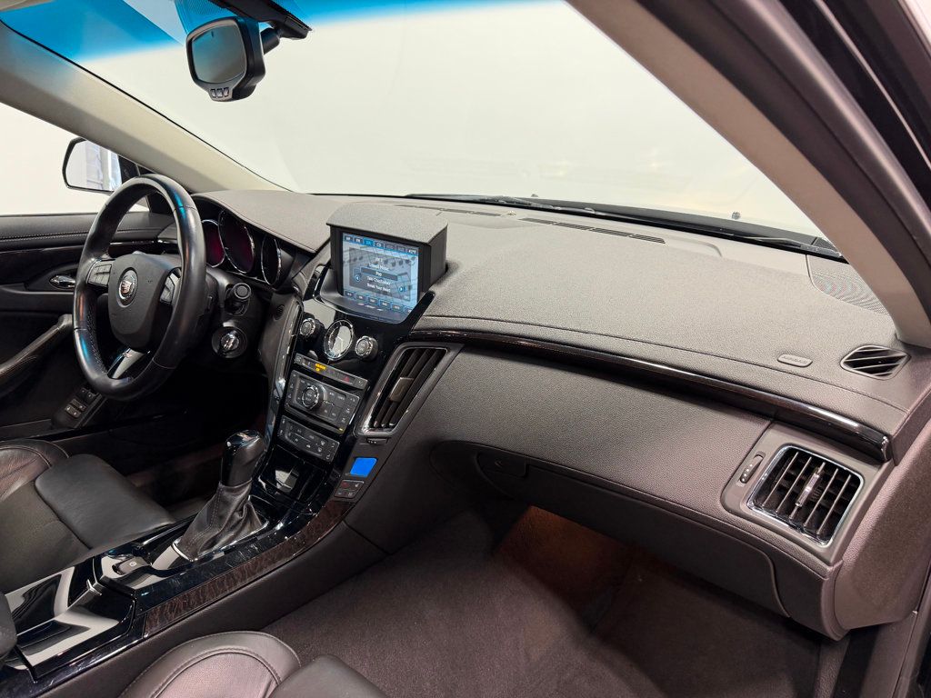 2011 Cadillac CTS-V Sedan 1-Owner CTS-V RARE - 22987758 - 49