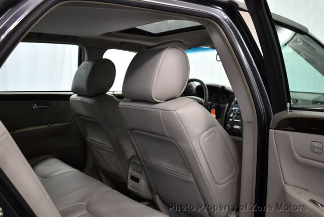 2011 Cadillac DTS 4dr Sedan Luxury Collection - 22480828 - 26