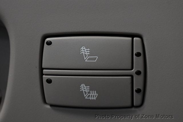 2011 Cadillac DTS 4dr Sedan Luxury Collection - 22480828 - 31