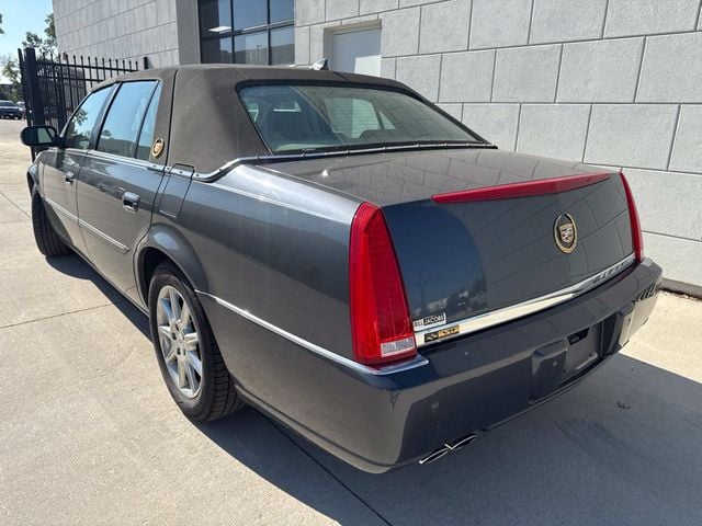 2011 Cadillac DTS