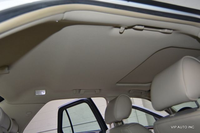 2011 Cadillac DTS 4dr Sedan Luxury Collection - 22982759 - 20