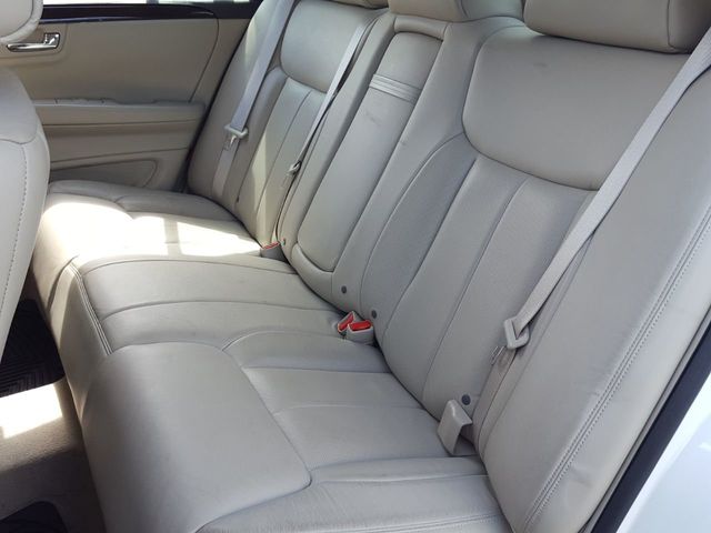 2011 Cadillac DTS Luxury Collection w/Chrome Wheels - 18966585 - 11