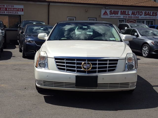 2011 Cadillac DTS Luxury Collection w/Chrome Wheels - 18966585 - 1