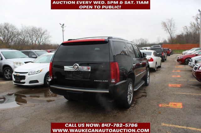2011 Cadillac Escalade AWD 4dr - 22950299 - 3