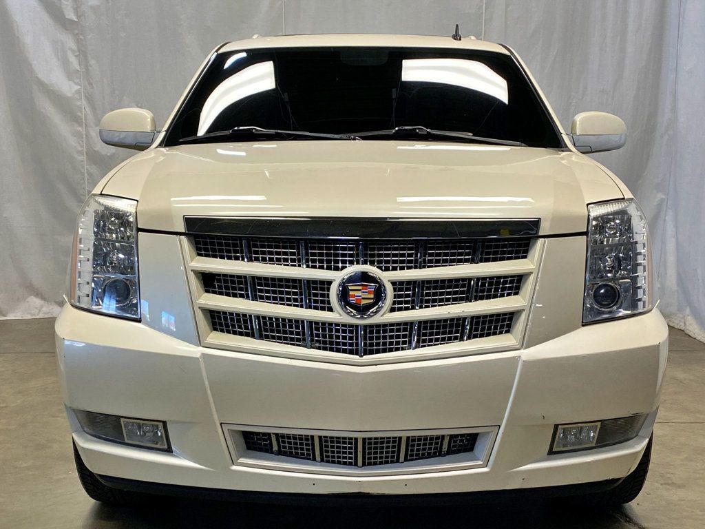 2011 Cadillac Escalade AWD 4dr Luxury - 23009772 - 13