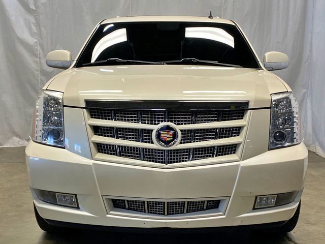 2011 Cadillac Escalade AWD 4dr Luxury - 23009772 - 13