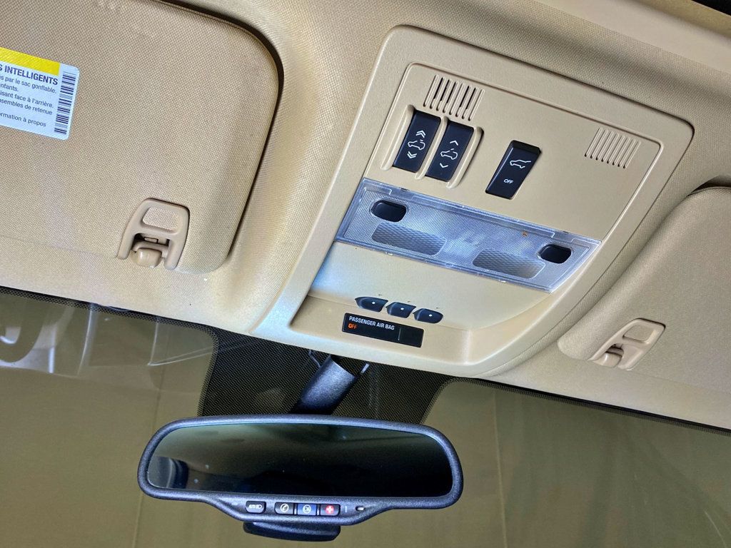 2011 Cadillac Escalade AWD 4dr Luxury - 23009772 - 38