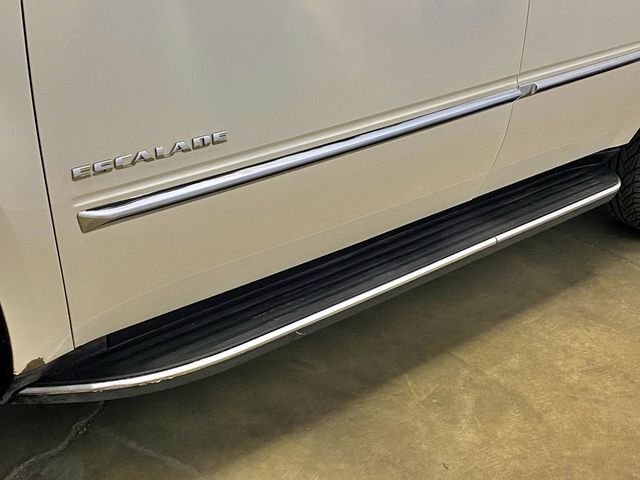 2011 Cadillac Escalade AWD 4dr Luxury - 23009772 - 3