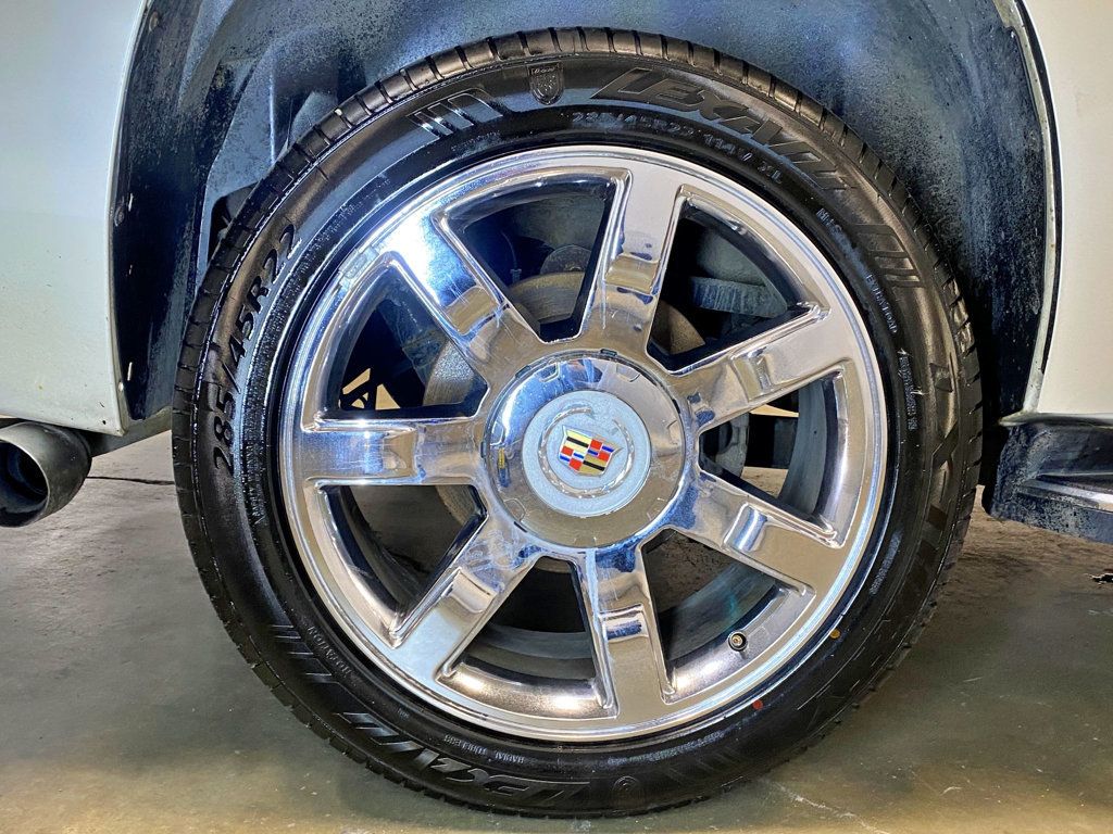 2011 Cadillac Escalade AWD 4dr Luxury - 23009772 - 62