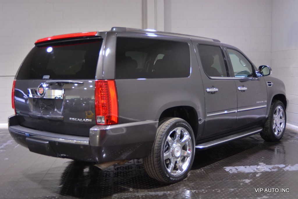 2011 Cadillac Escalade AWD 4dr Luxury - 22417593 - 3