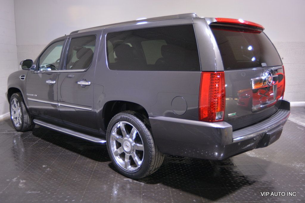 2011 Cadillac Escalade AWD 4dr Luxury - 22417593 - 46