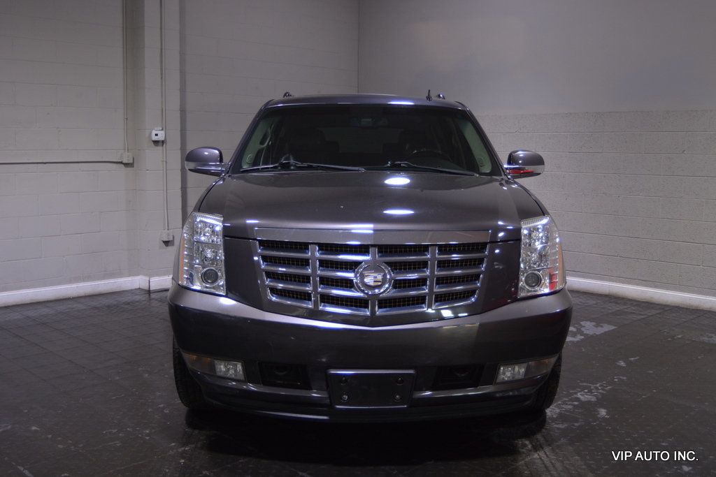 2011 Cadillac Escalade AWD 4dr Luxury - 22417593 - 8