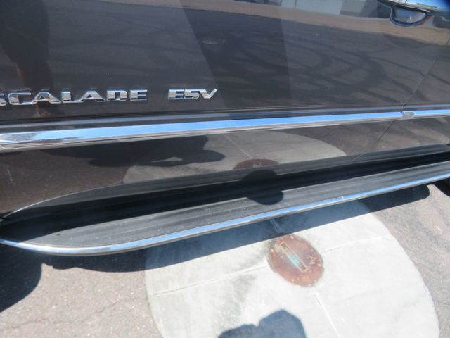 2011 Cadillac Escalade ESCALADE ESV 4X4 THIRD ROW SEAT LEATHER AZ ESCALADE EXTRA CLEAN - 23080627 - 13