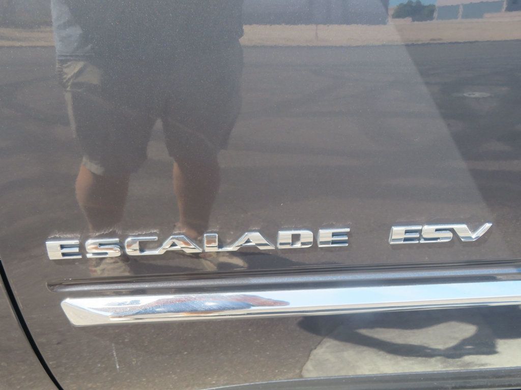 2011 Cadillac Escalade ESCALADE ESV 4X4 THIRD ROW SEAT LEATHER AZ EXCALADE EXTRA CLEAN - 23080627 - 12