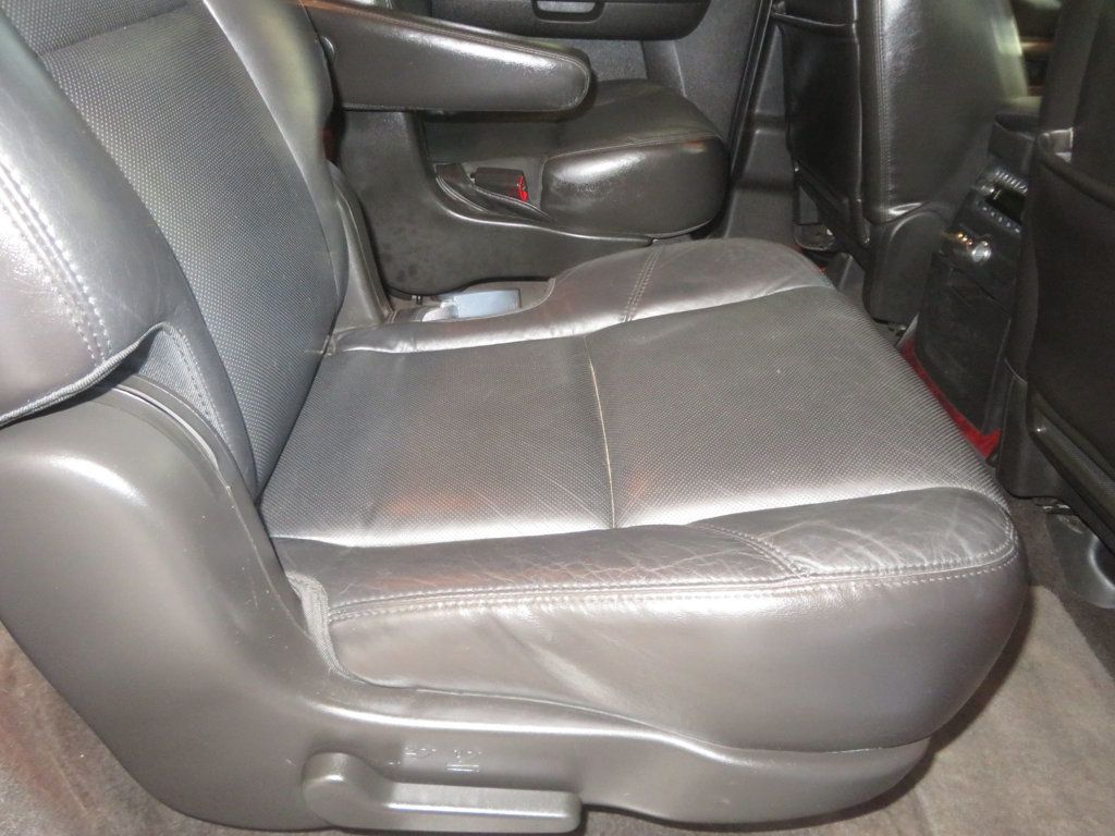 2011 Cadillac Escalade ESCALADE ESV 4X4 THIRD ROW SEAT LEATHER AZ EXCALADE EXTRA CLEAN - 23080627 - 30