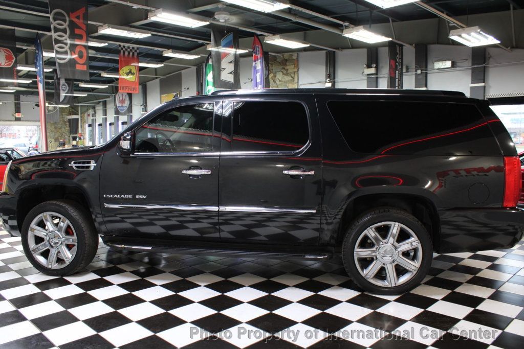 2011 Cadillac Escalade ESV AWD Luxury - 22716397 - 9