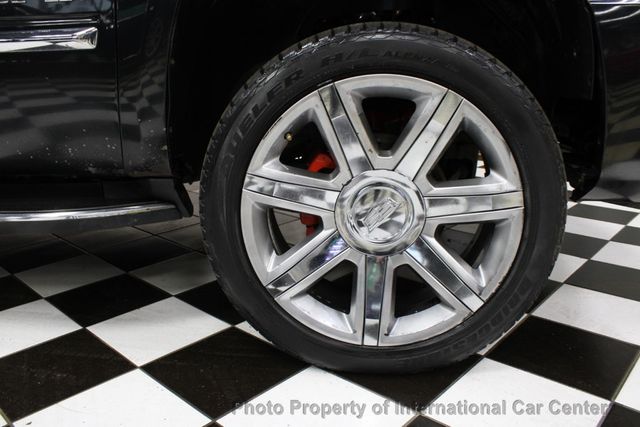 2011 Cadillac Escalade ESV Luxury photo 53