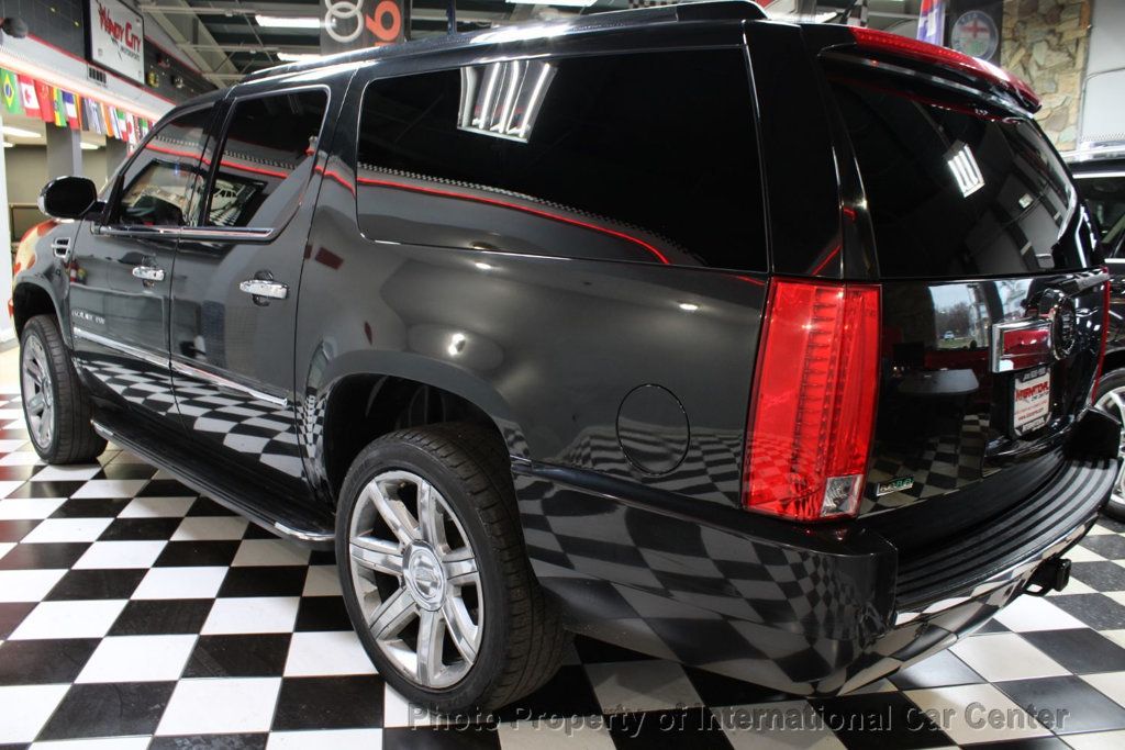 2011 Cadillac Escalade ESV AWD Luxury - 22716397 - 8