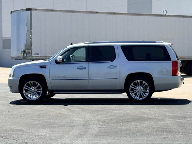 2011 Cadillac Escalade ESV LUXURY - 23017330 - 13