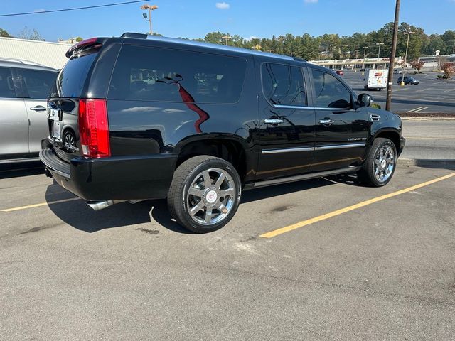 2011 Cadillac Escalade ESV Premium - 22650642 - 4