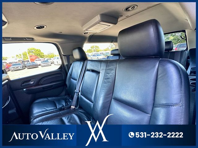 2011 Cadillac Escalade ESV Sport Utility 4D - 22939068 - 21