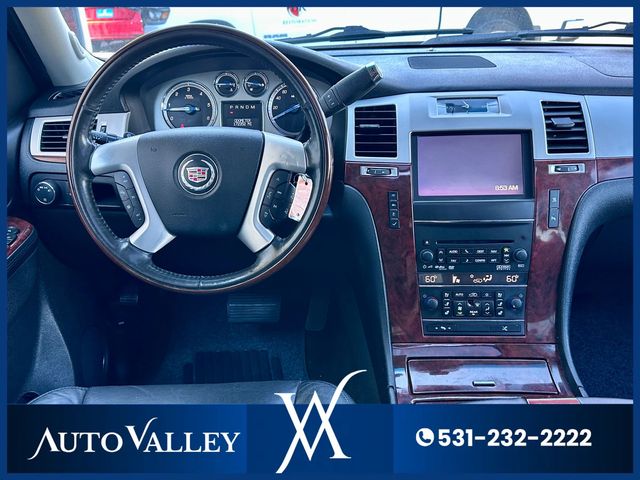 2011 Cadillac Escalade ESV Sport Utility 4D - 22939068 - 30