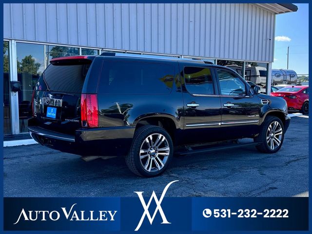 2011 Cadillac Escalade ESV Sport Utility 4D - 22939068 - 6