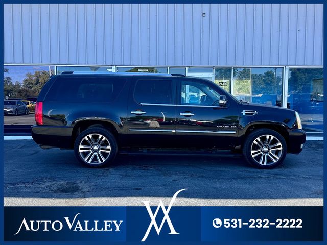 2011 Cadillac Escalade ESV Sport Utility 4D - 22939068 - 7