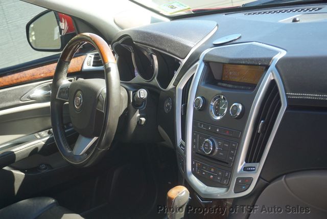 2011 Cadillac SRX 4dr Luxury Collection LEATHER PANORAMIC ROOF HEATED SEATS  - 23093502 - 16