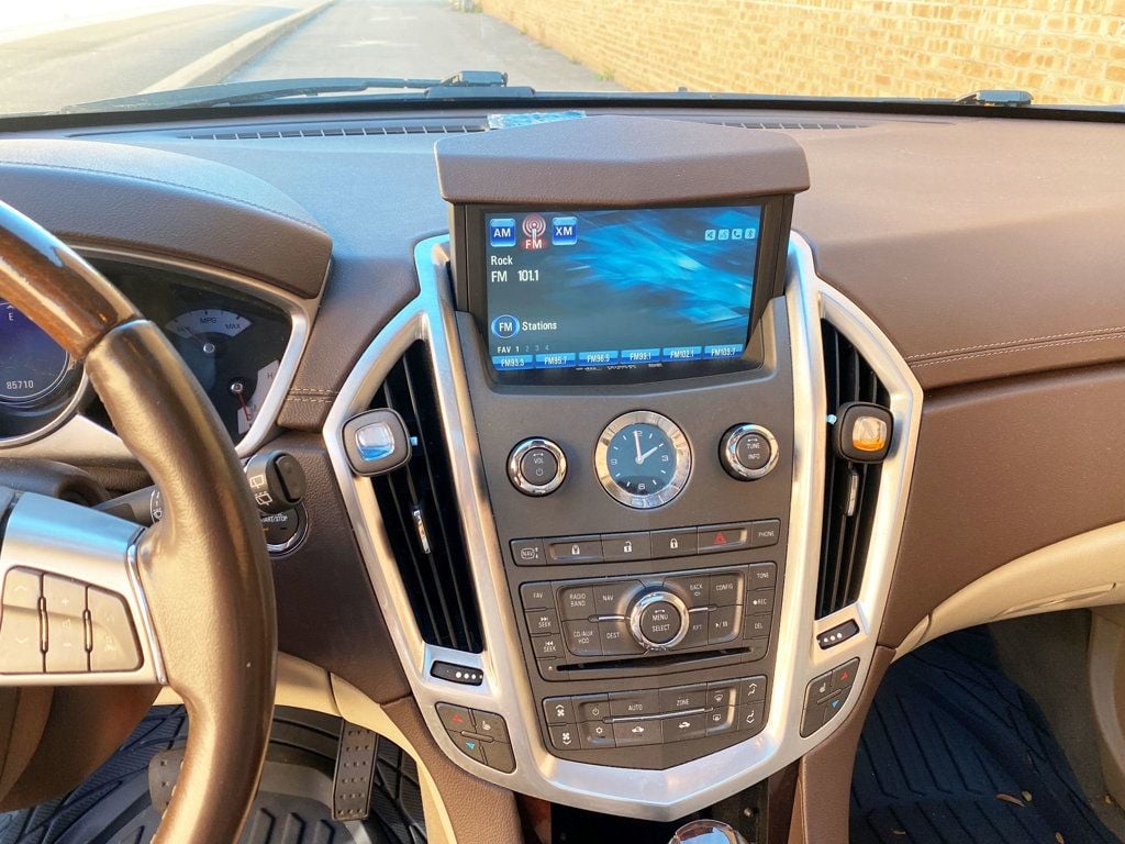 2011 Cadillac SRX AWD 4dr Luxury Collection - 22934235 - 8